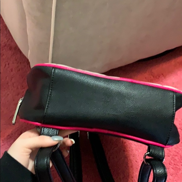 Betsey Johnson backpack - Picture 8 of 9